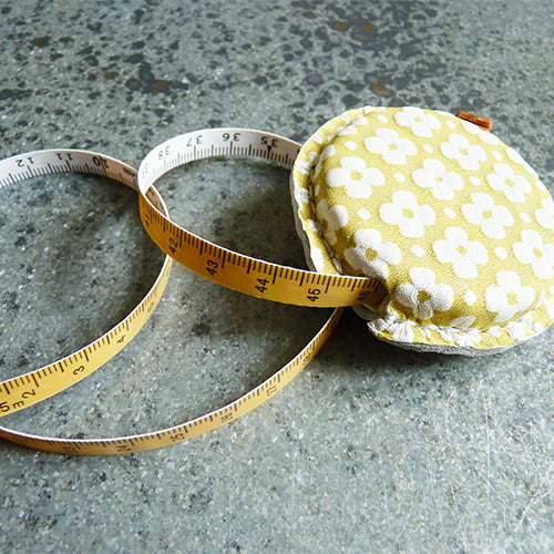 Yuzun Leather Tape Measure - Yellow metric