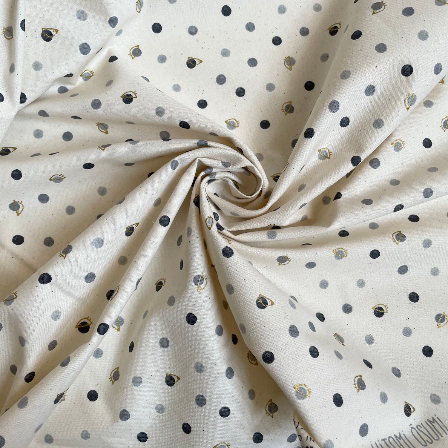 Cotton + Steel : Festival Companion - Fox and Friends Unbleached black metallic