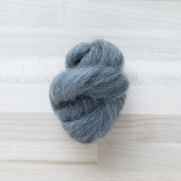 Felted Sky Roving Graphite