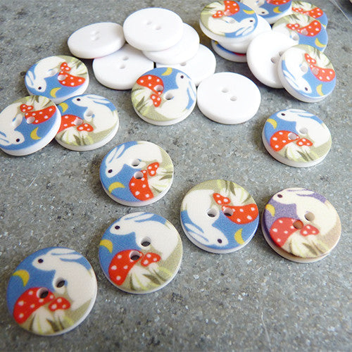plastic bunny 2 hole button