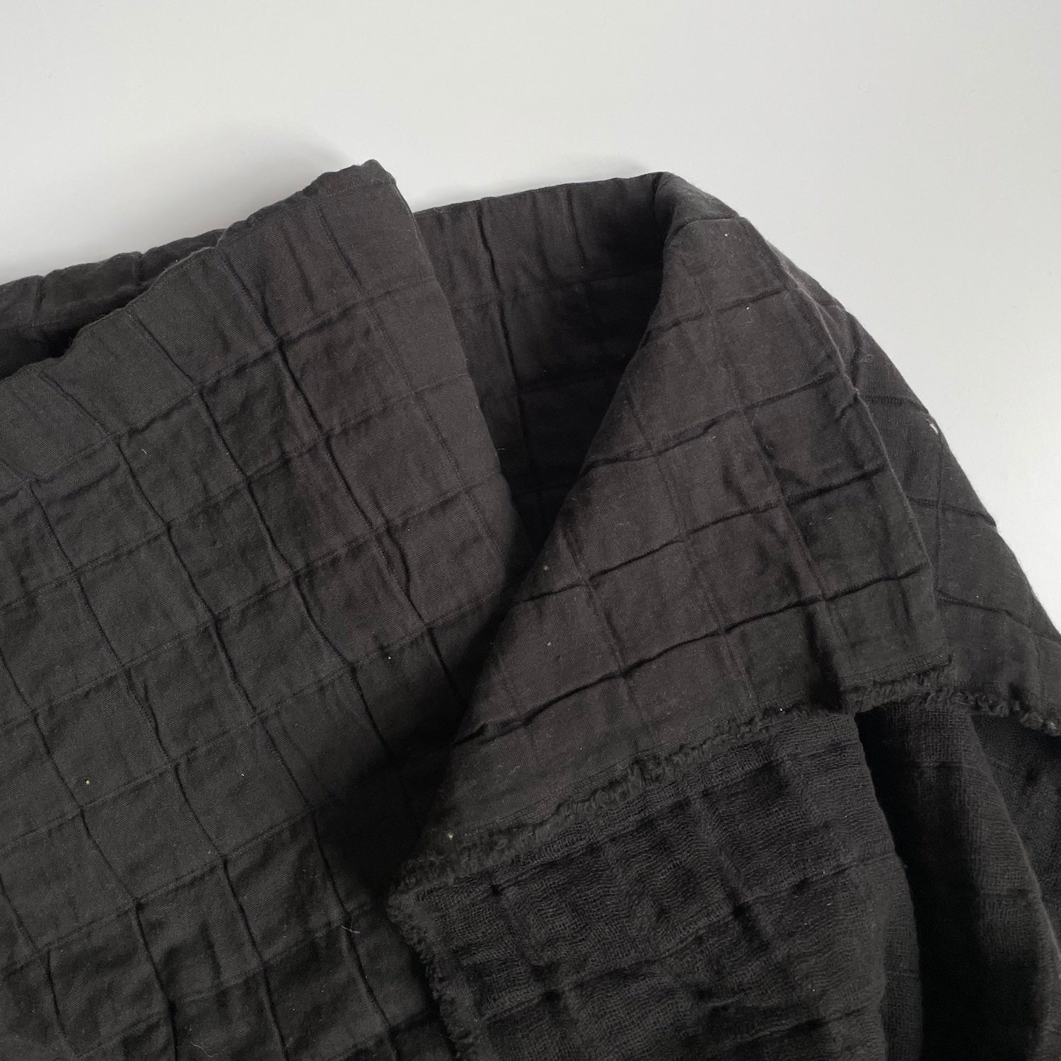 Merchant & Mills Fabric : Cotton Square Jacquard - Lunar Black