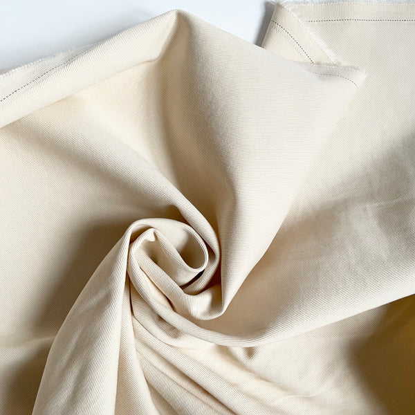 Merchant & Mills Fabric : 8 oz Organic Cotton Sanded Twill - Ecru