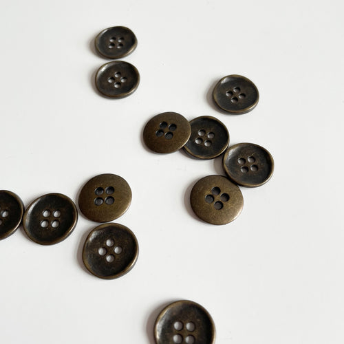 Merchant & Mills : Stamped Metal Buttons - Bronze