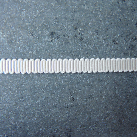 Mokuba : Grosgrain Ribbon - Off White 7mm