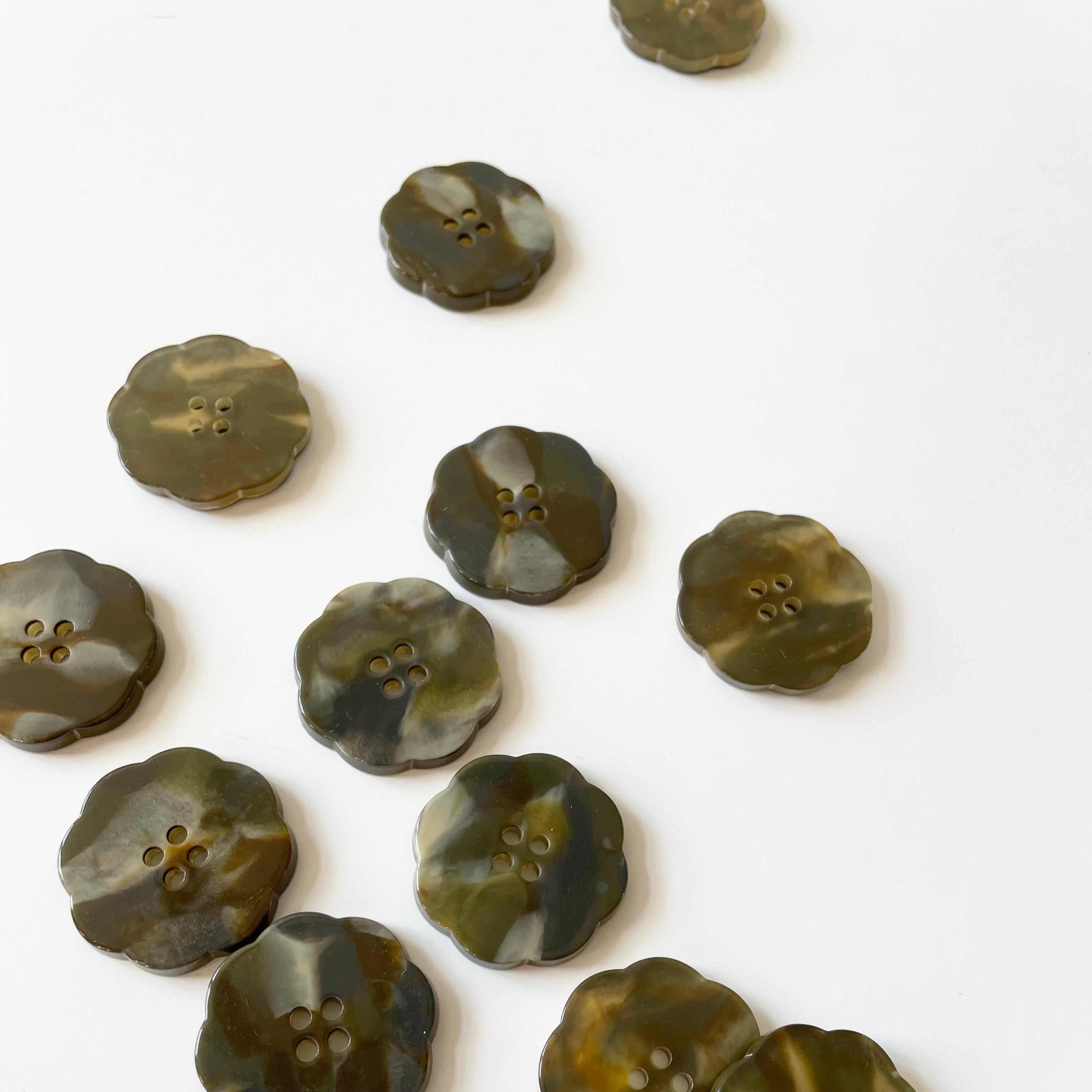 Plastic Flower Button - Camouflage
