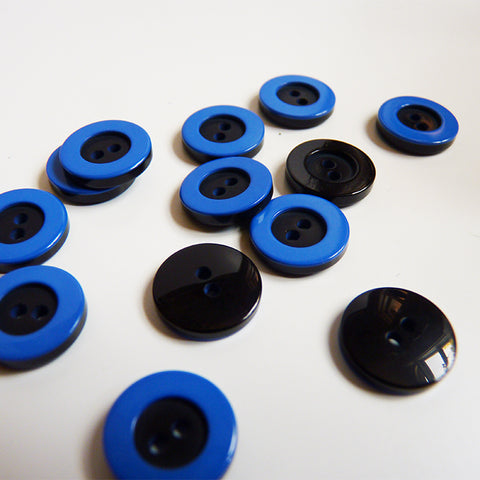 Black Plastic Button - Blue Rim