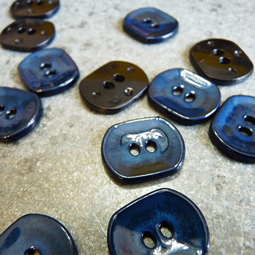 round rectangle two hole plastic button navy