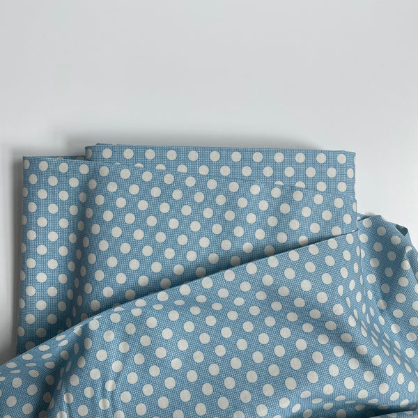 Tilda Fabrics : Medium Dots - blue quilting cotton