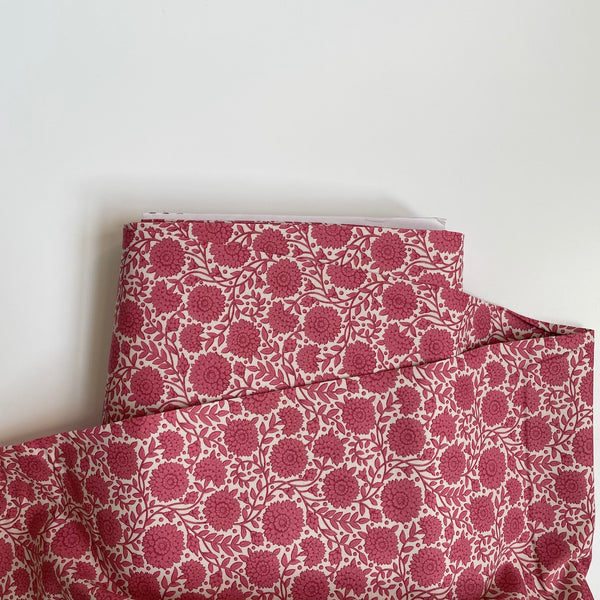 Tilda Fabrics : Windy Days - Aella Dusty Red