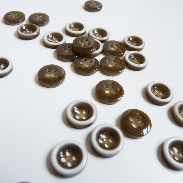 White-Rimmed Plastic Shirt Button - Brown